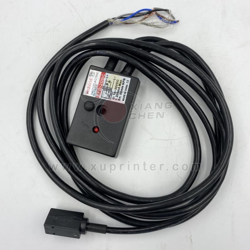 Фотоэлектрический переключатель EFD-2DNC с кабелем 2М