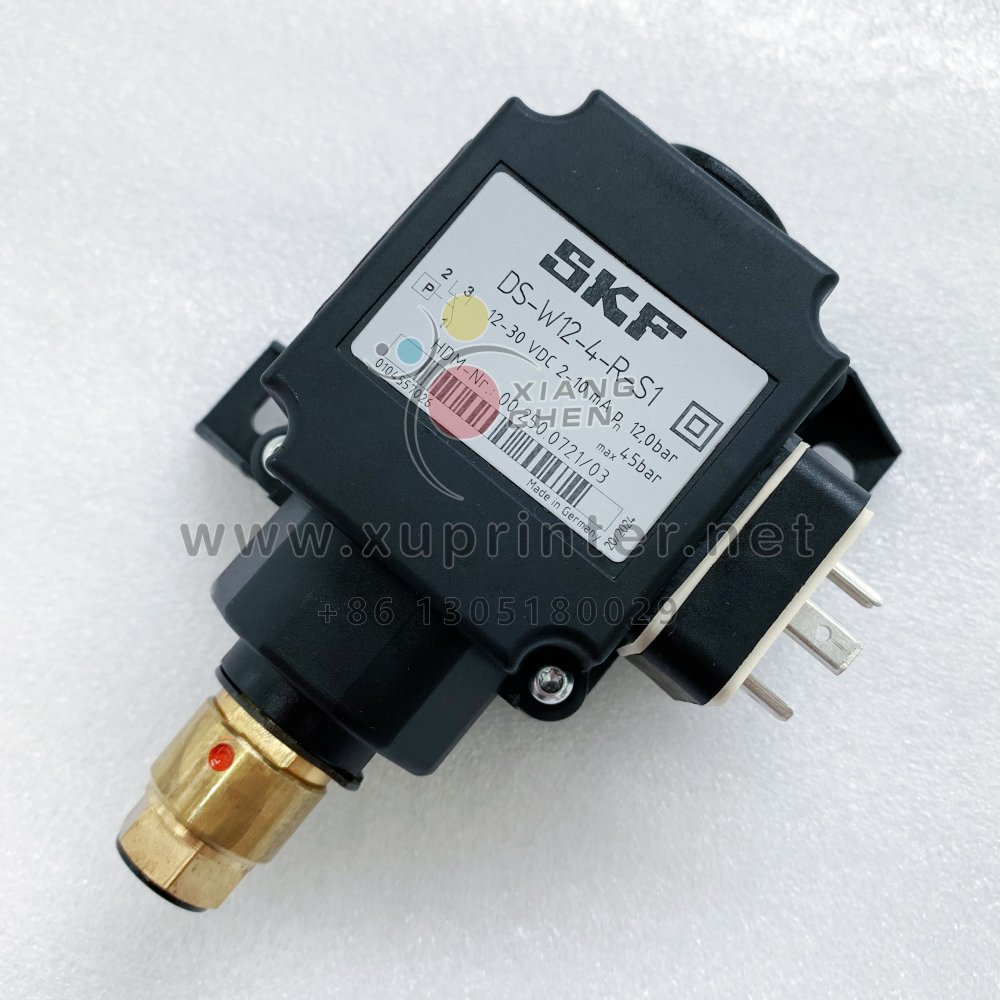 Оригинальный переключатель давления 12 бар 00.250.0721 Датчик Emech Swit Pres DS-W12-4-R-S1 для запасных частей офсетного пресса Heidelberg